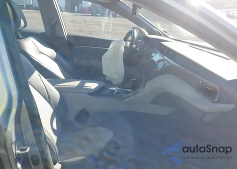 2020 Toyota Camry Xle Hybrid from USA, damaged, VIN 4T1F31AK7LU017569